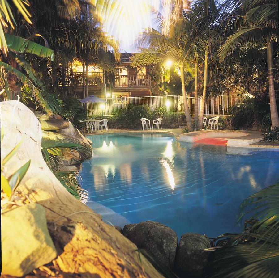 Oasis Inn Ulladulla - Welcoming Guests 18 Years And Older ภายนอก รูปภาพ